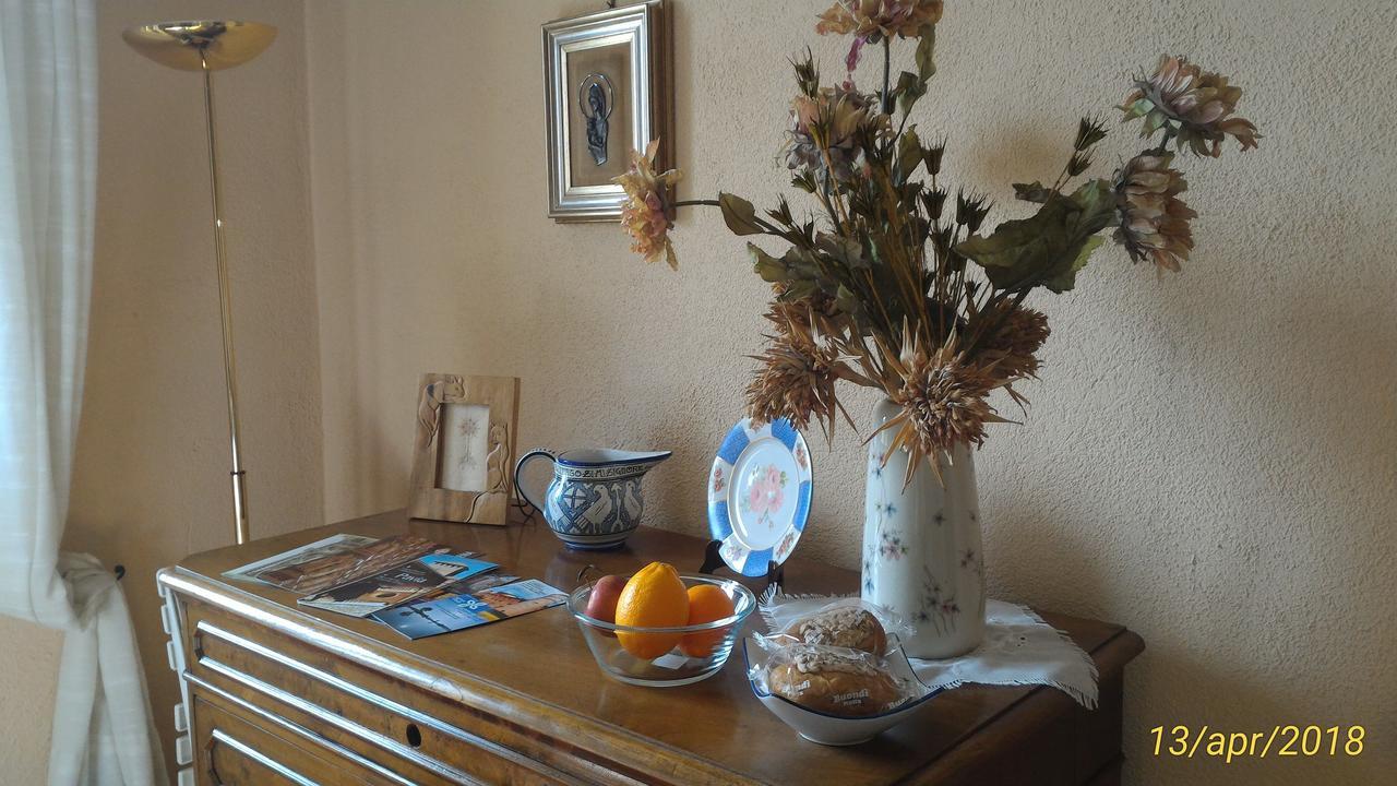 L'Ape In Corte Casa Di Campagna, Via Francigena Stanze E Colazione Vaccarizza Exterior photo