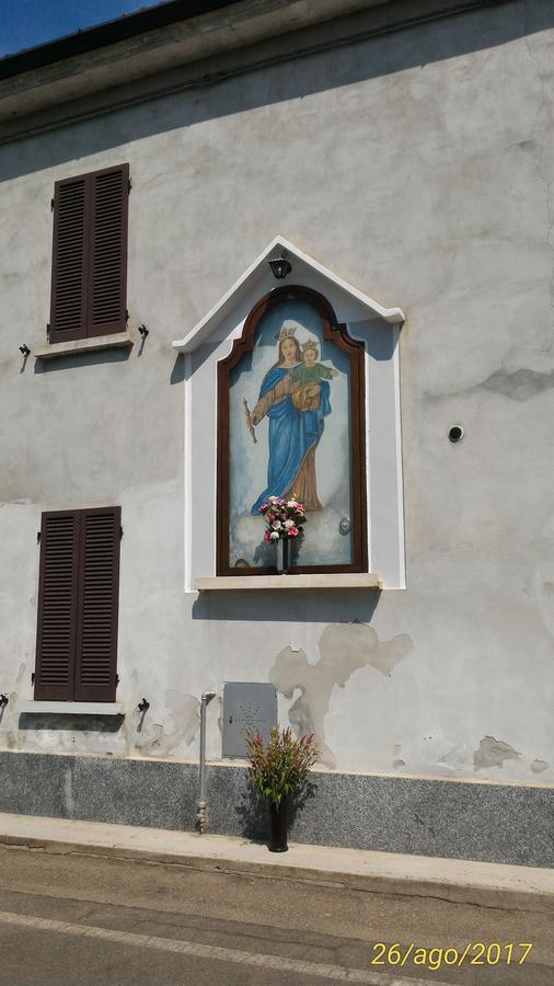 L'Ape In Corte Casa Di Campagna, Via Francigena Stanze E Colazione Vaccarizza Exterior photo