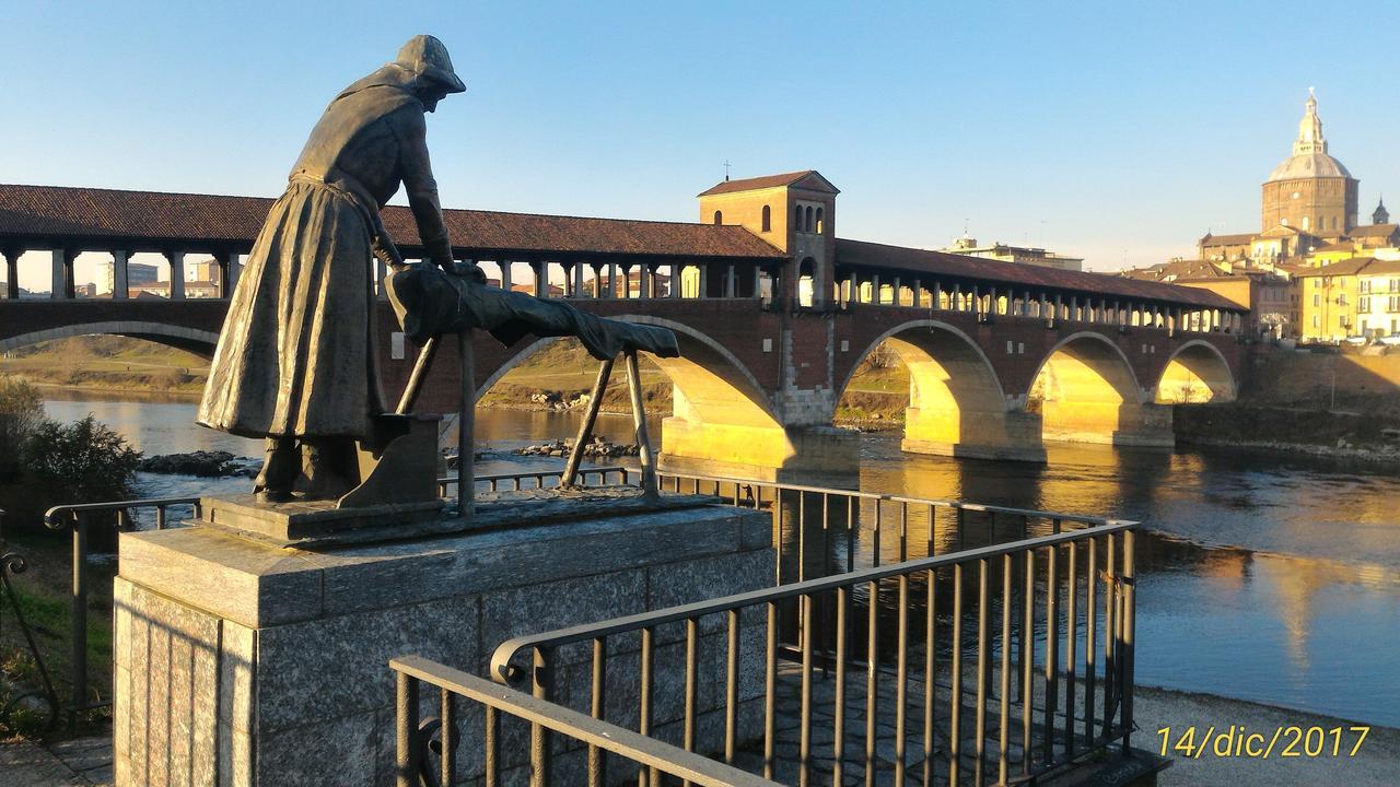 L'Ape In Corte Casa Di Campagna, Via Francigena Stanze E Colazione Vaccarizza Exterior photo